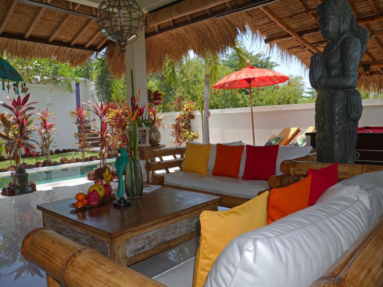 Hakuna Matata Bali Villas Uluwatu Buitenkant foto