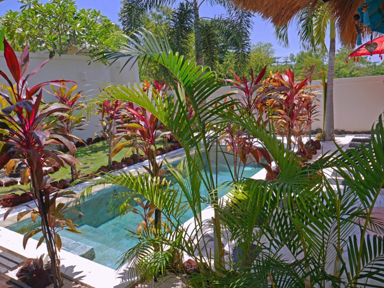 Hakuna Matata Bali Villas Uluwatu Buitenkant foto